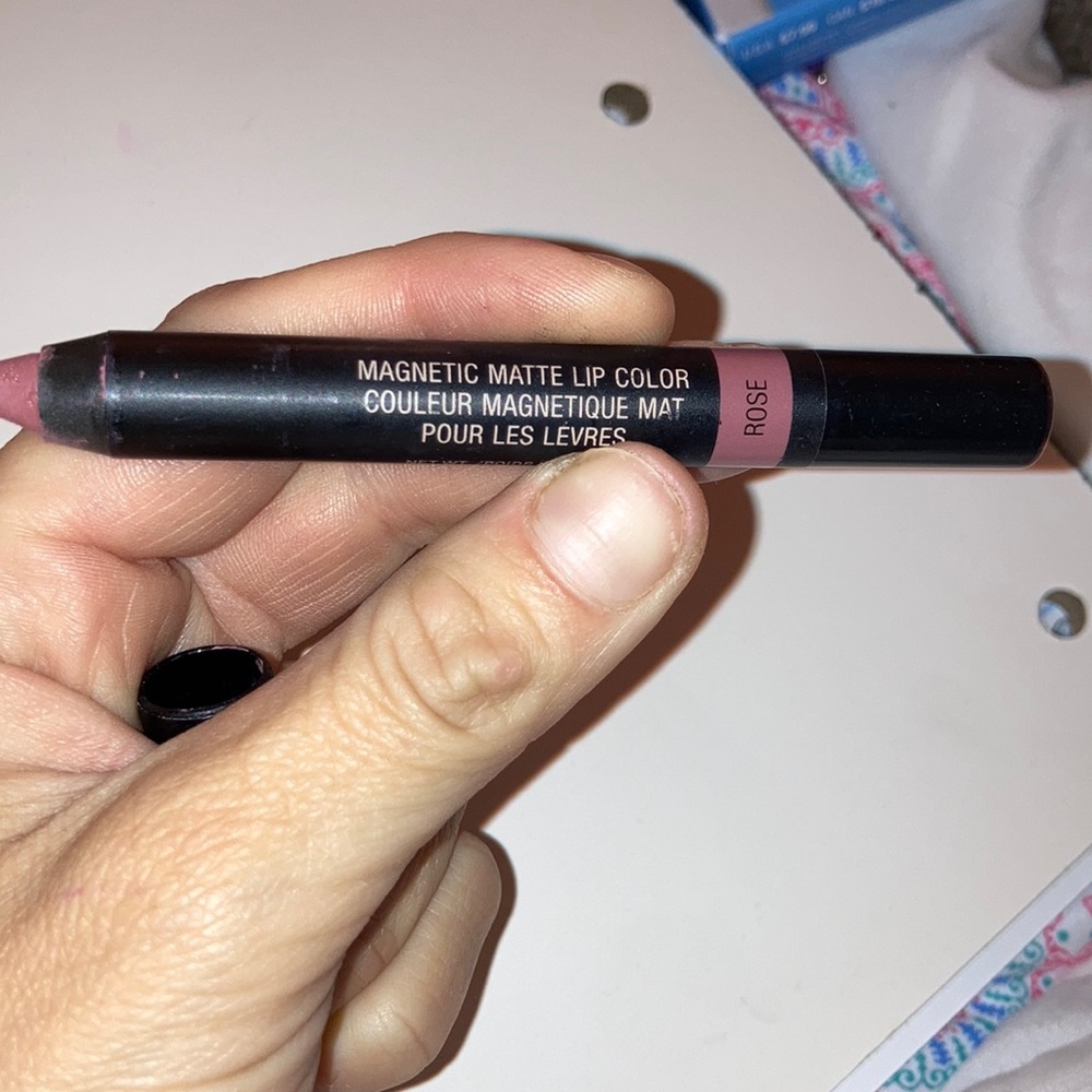 Magnetic matte lip color in rose - nudestix